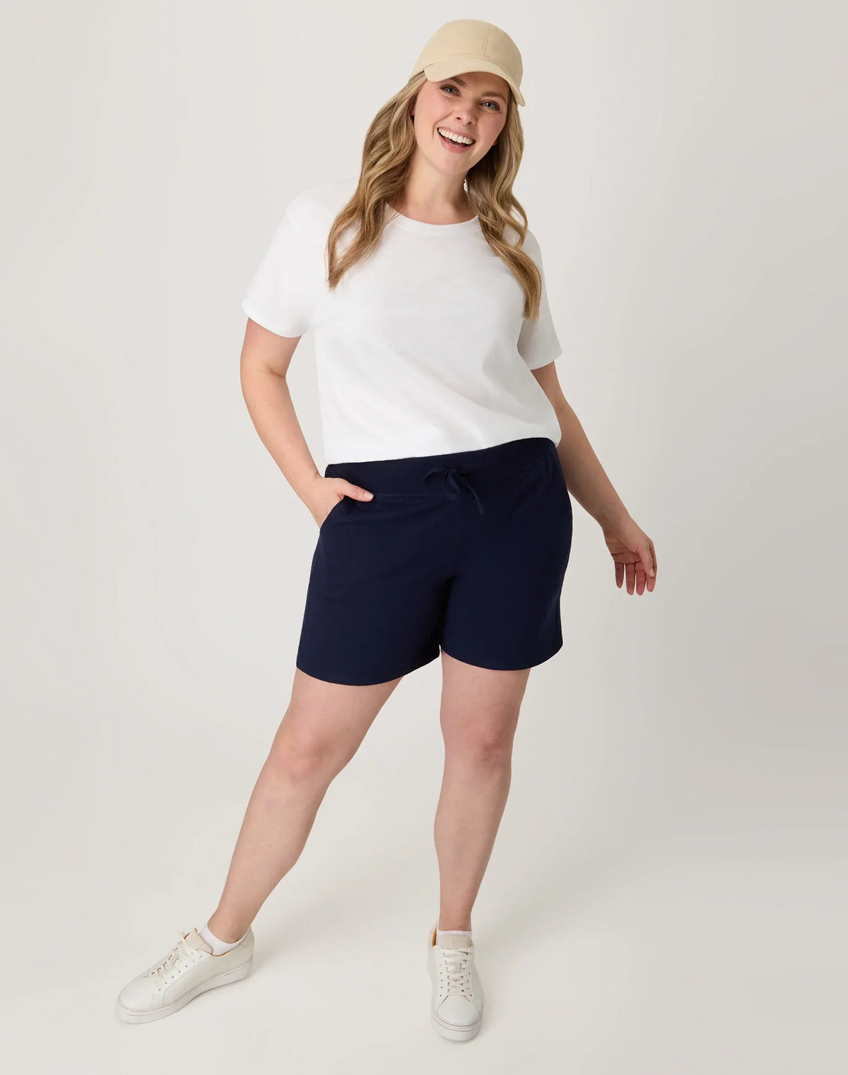 Hanes Women's Jersey Pocket Shorts, 7"