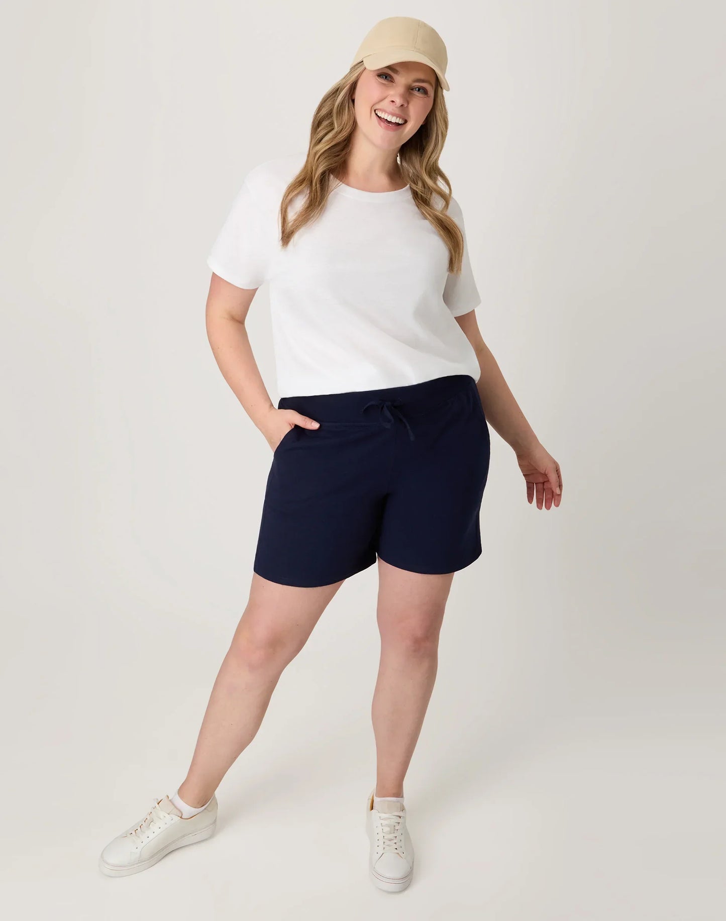 Hanes Women's Jersey Pocket Shorts, 7"