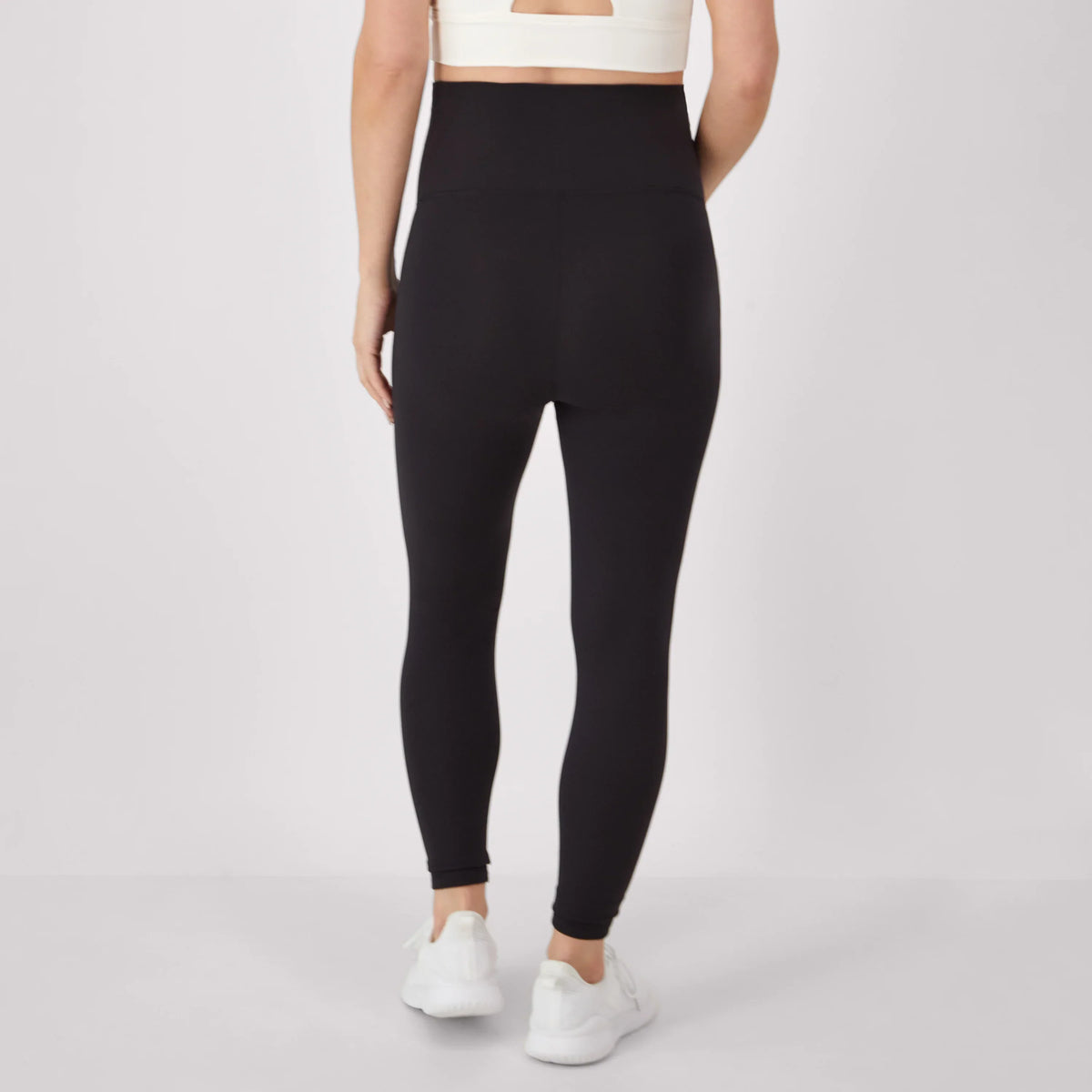 Hanes Maternity Women's Leak Protection 7/8 Leggings, 25" Inseam