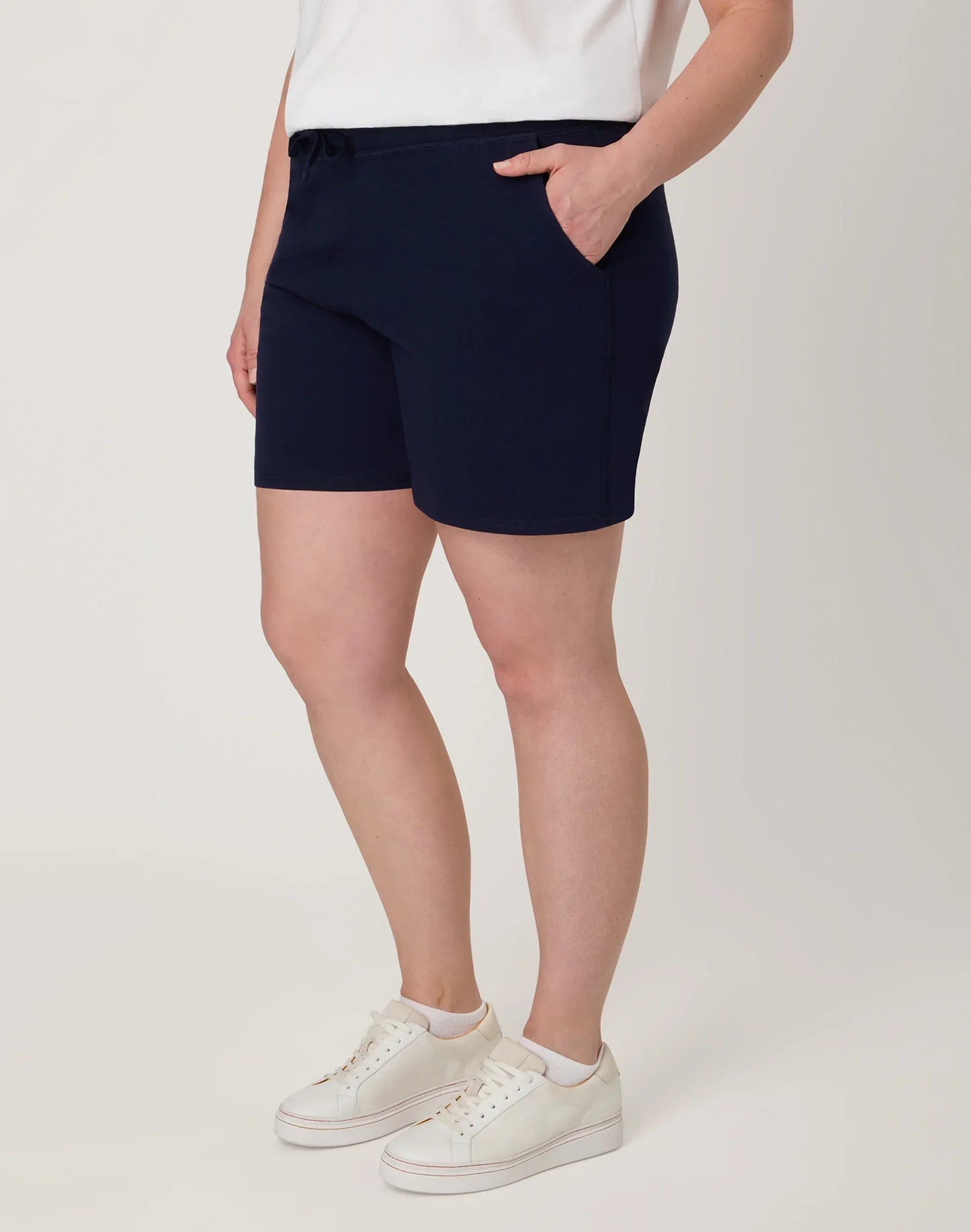Hanes Women's Jersey Pocket Shorts, 7"