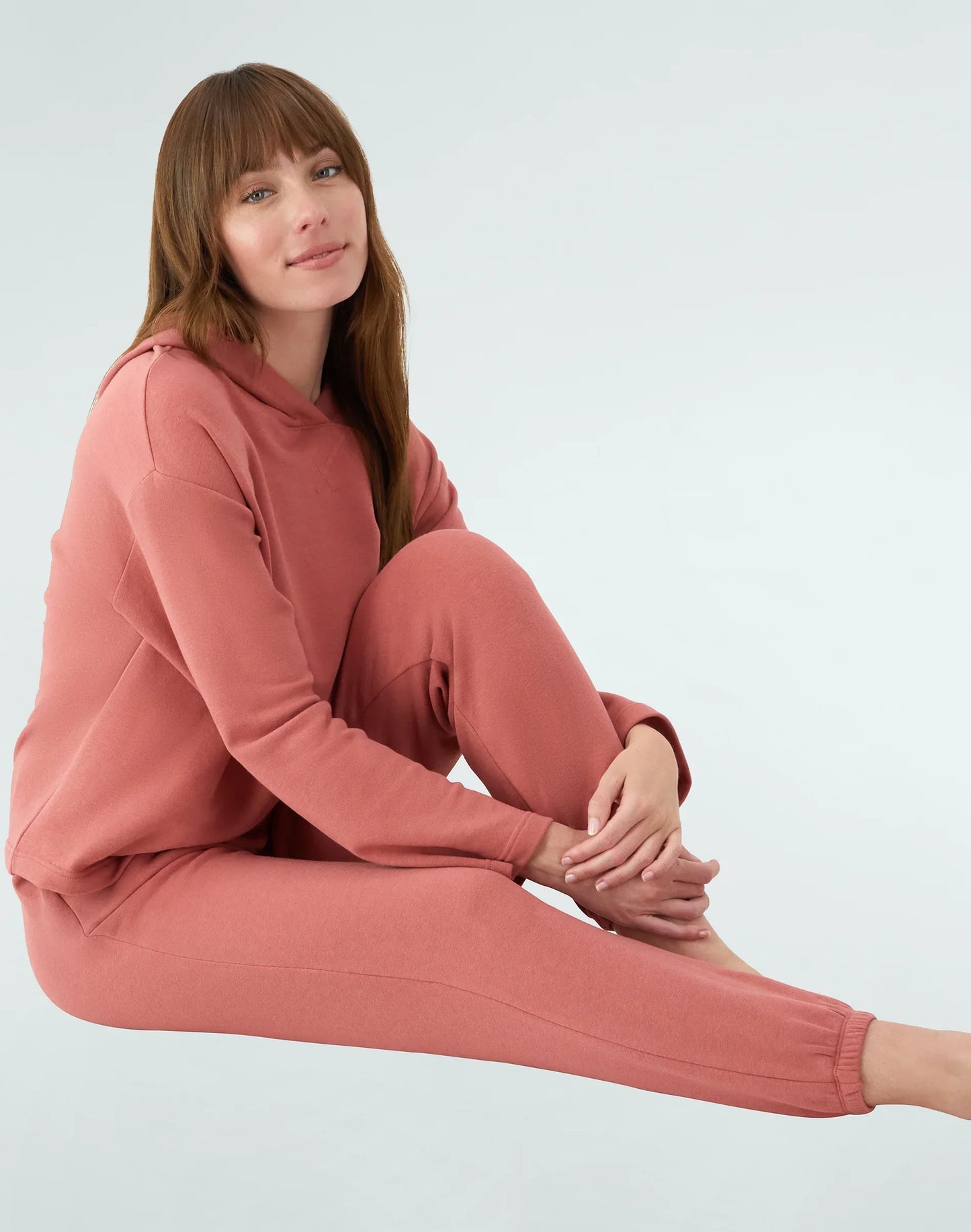 Hanes Originals Women&rsquo;s SuperSoft Comfywear French Terry Joggers, 28"