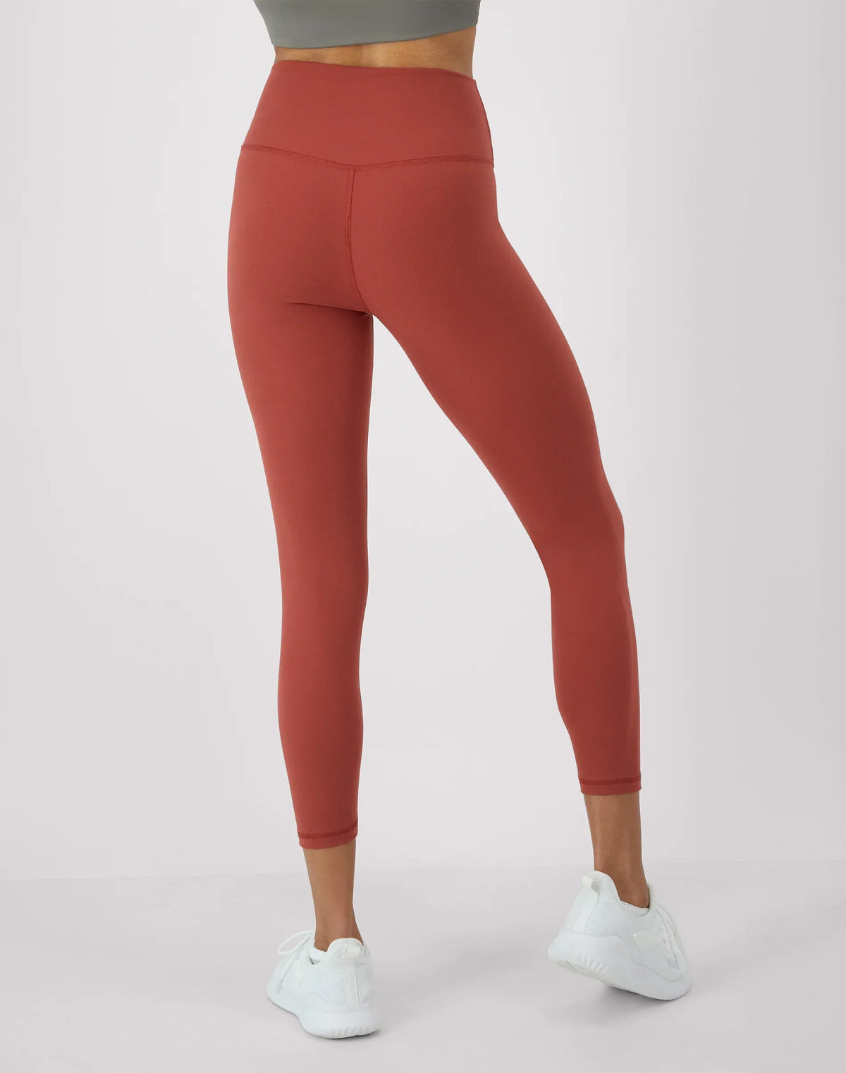 Hanes Moves Women's 7/8 Leggings with Internal Pocket, 25"