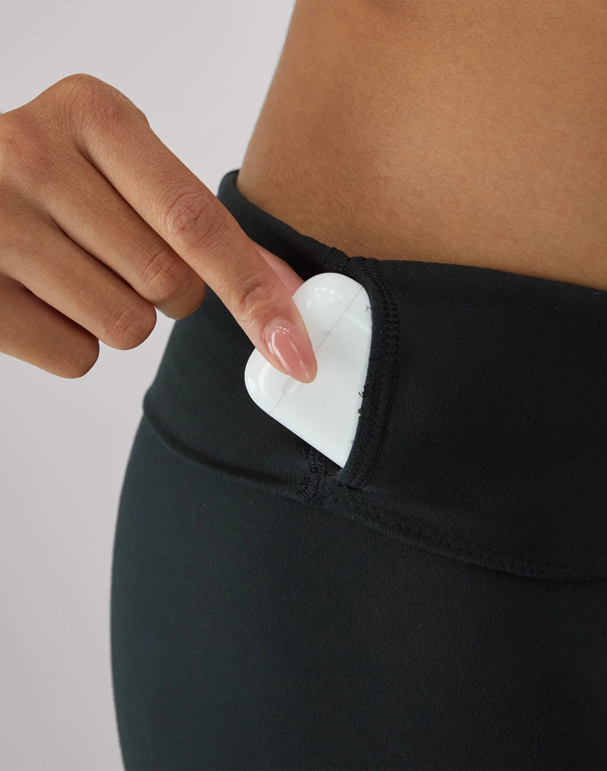 Hanes Moves Women's 7/8 Leggings with Internal Pocket, 25"