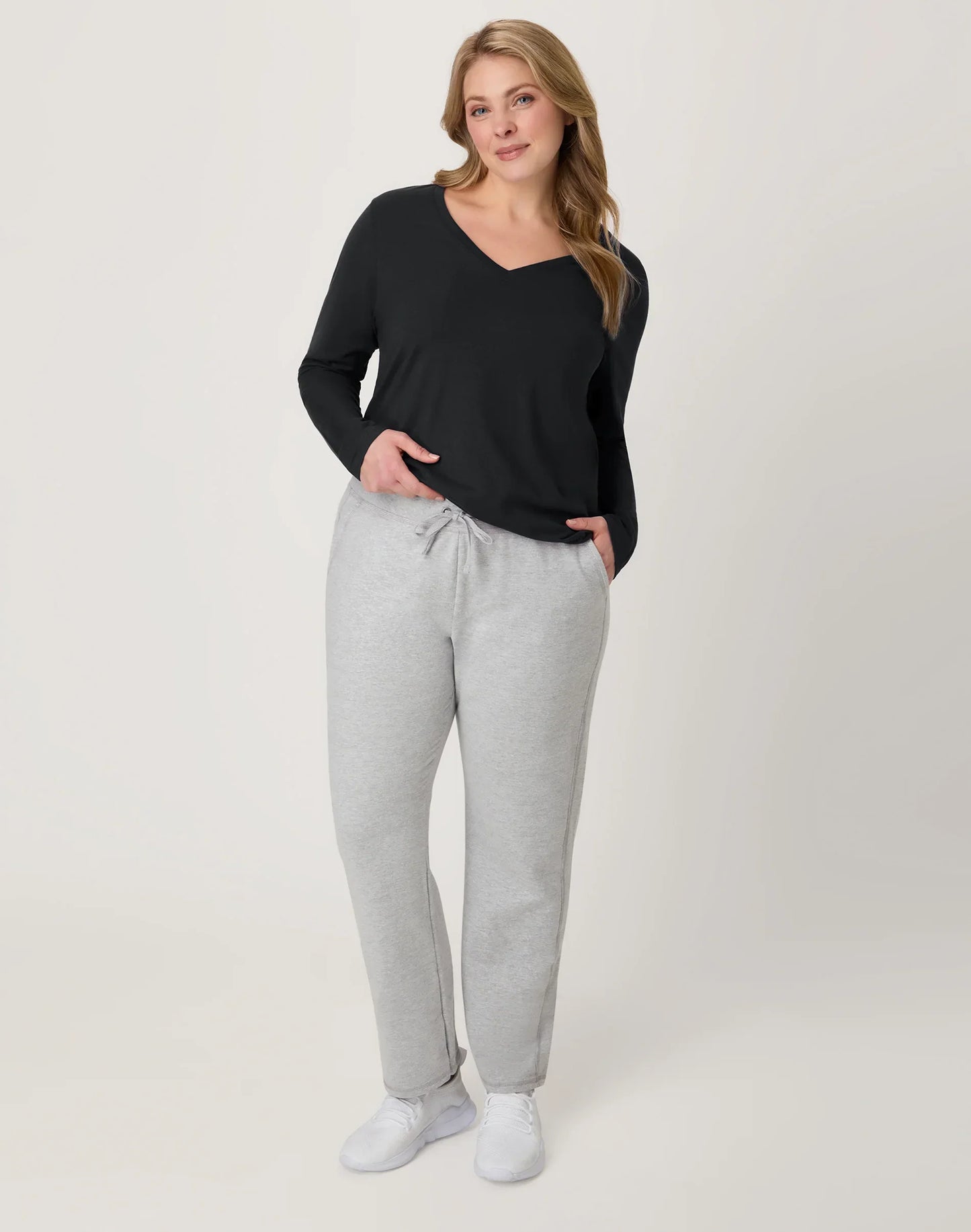 Hanes Women's Long Sleeve Cotton V-Neck T-Shirt