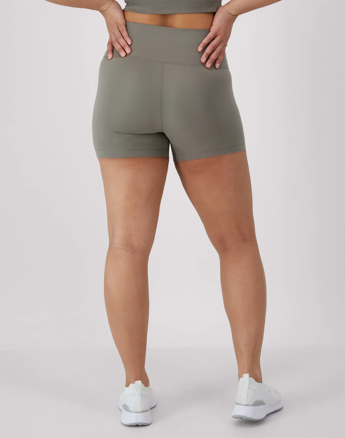 Hanes Moves Women's Leak Protection Bike Shorts, 3"