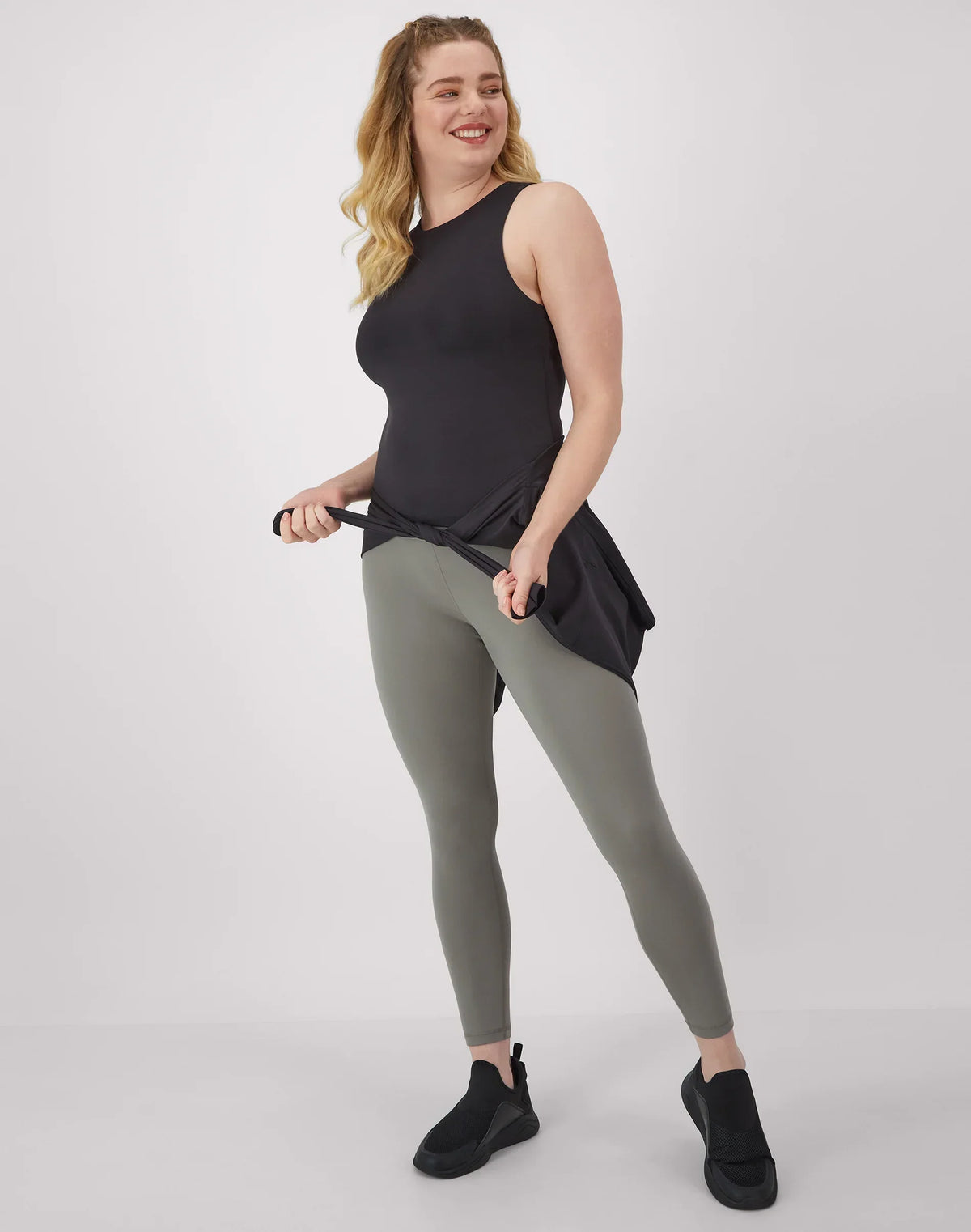 Hanes Moves Leak Protection 7/8 Leggings, 25"