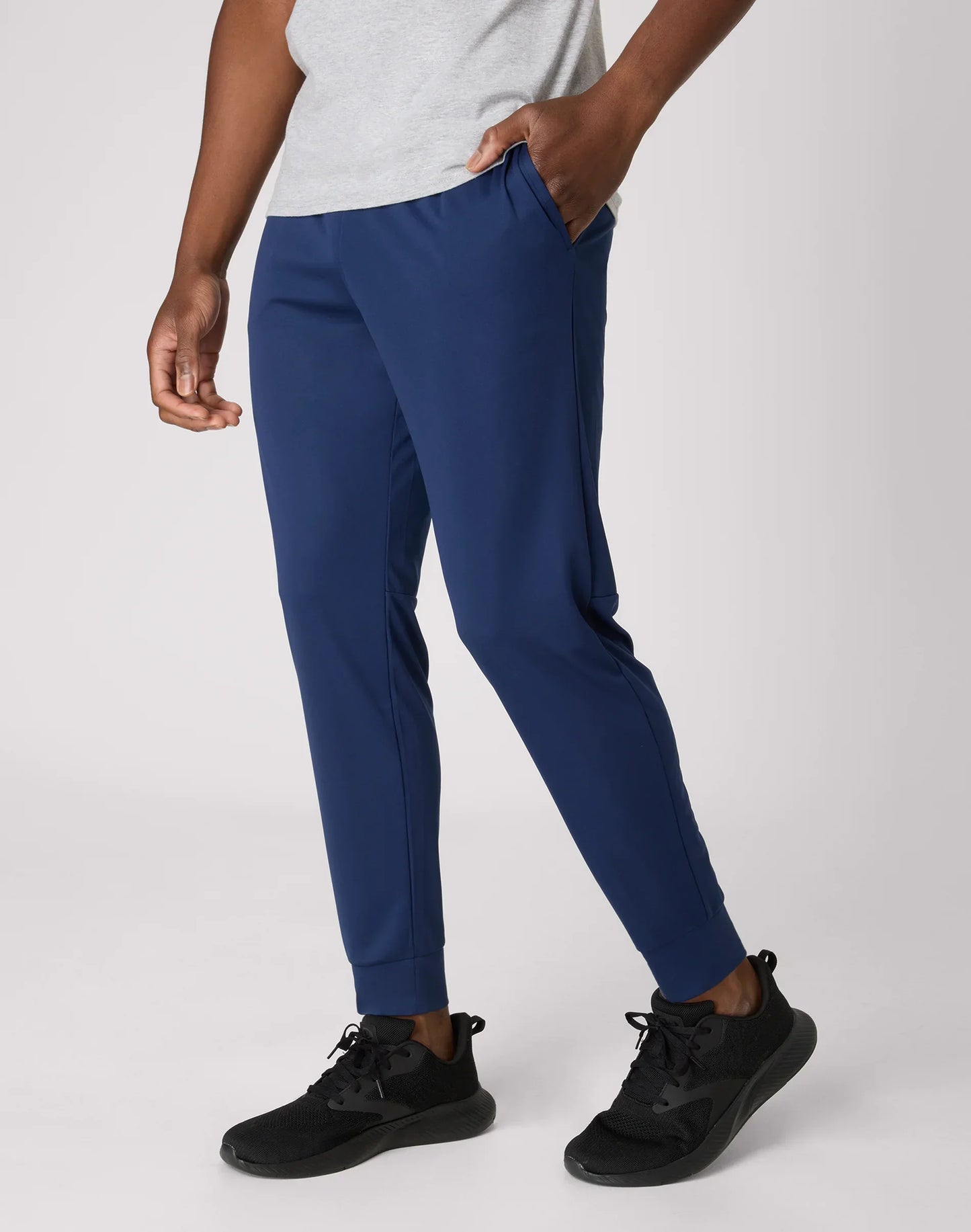 Hanes Cool DRI Men&rsquo;s Joggers, 3-Pack, Moisture Wicking, 29"