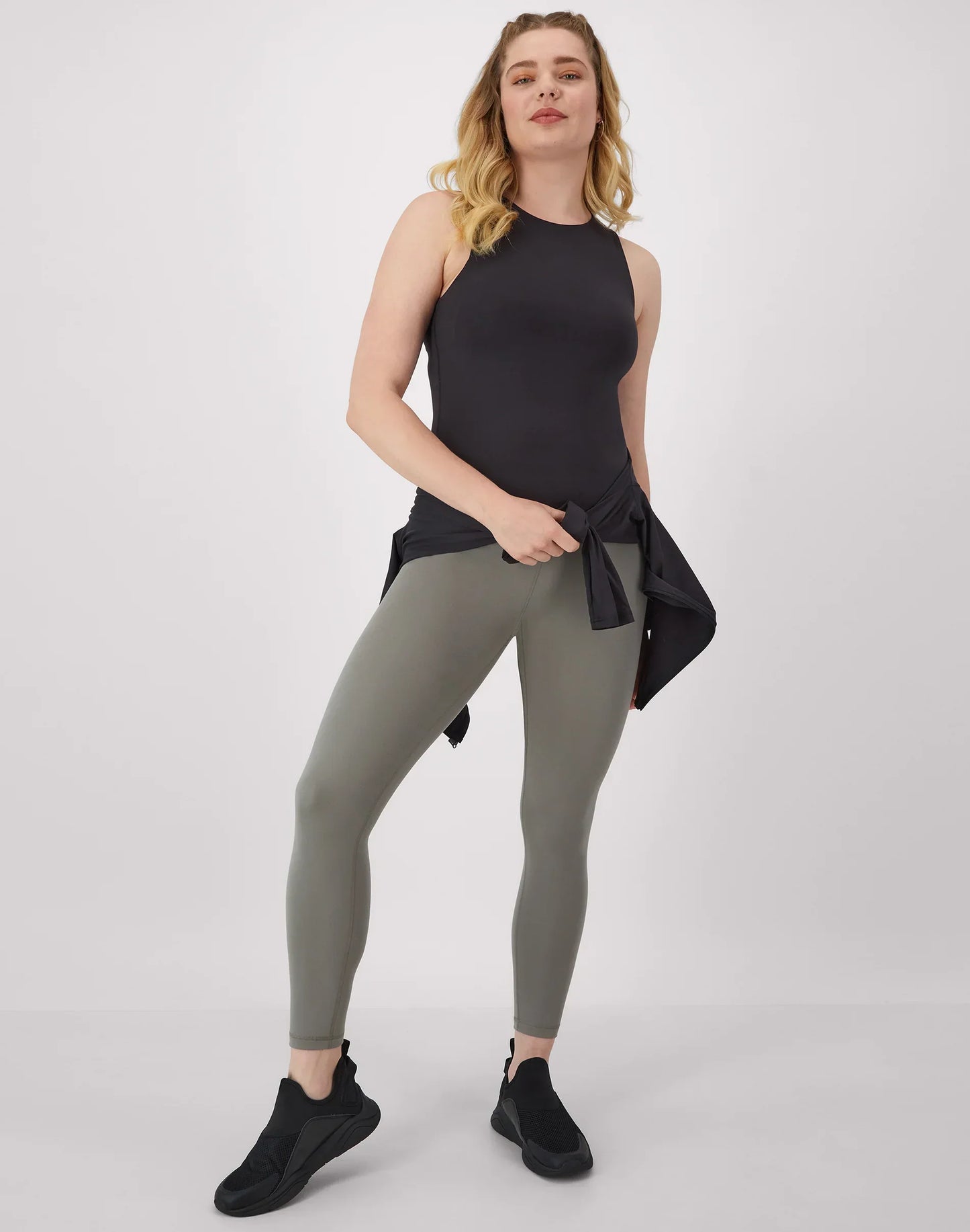 Hanes Moves Leak Protection 7/8 Leggings, 25"