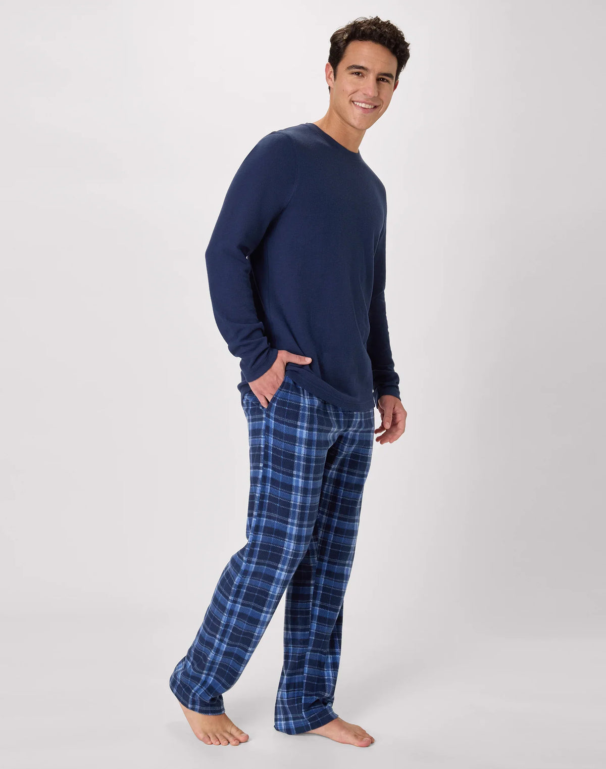 Hanes Men's Micro Fleece Thermal Pajama Set