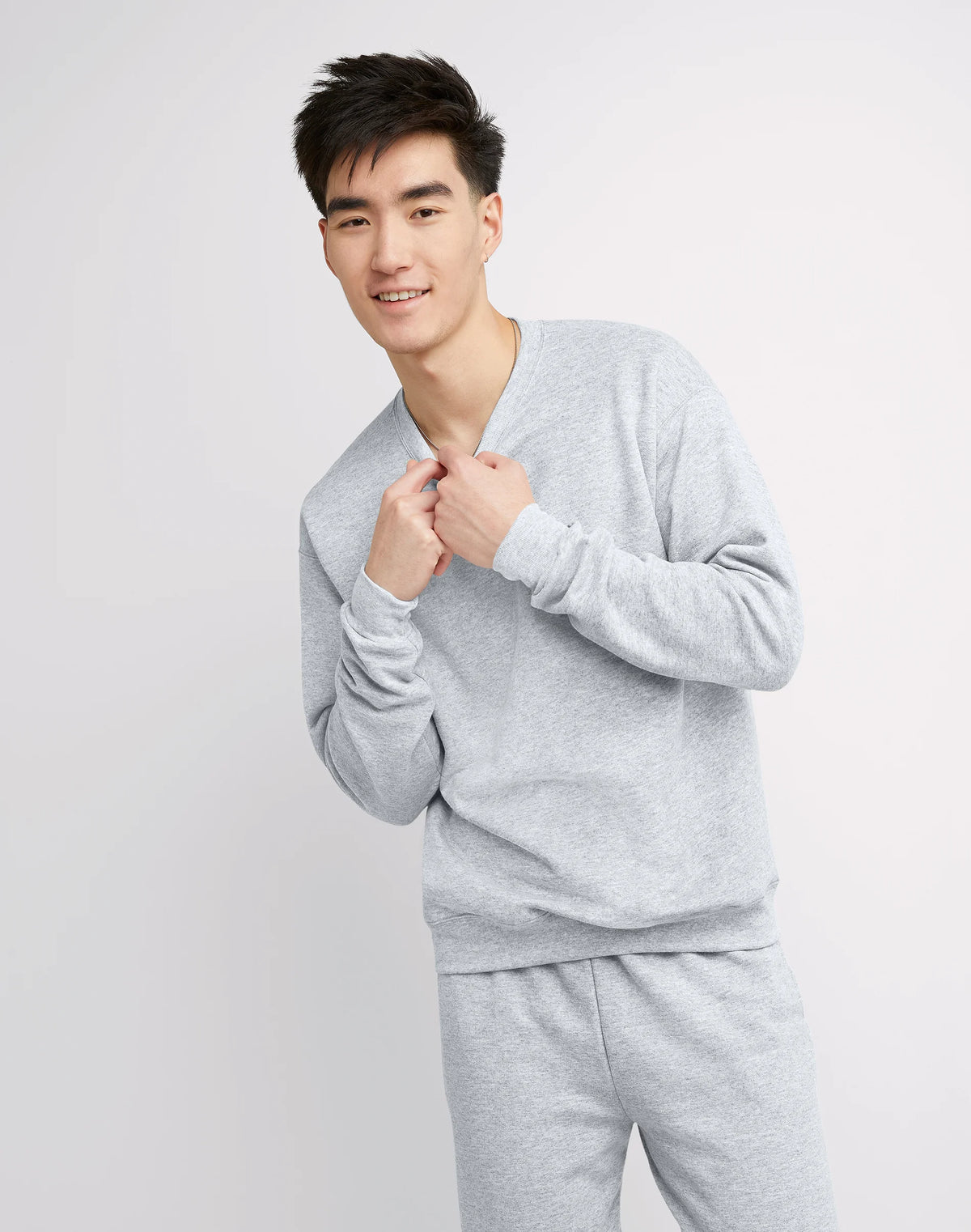 Hanes EcoSmart Unisex Fleece Sweatshirt (Big &amp; Tall Sizes Available)