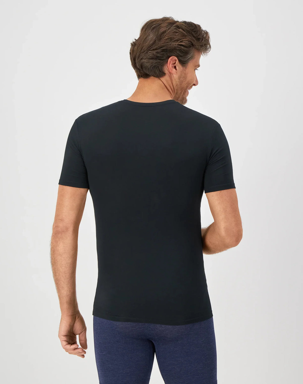 Hanes Perfect Flex Men's Tee, Black Crewneck Undershirt, 1-Pack